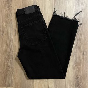 Everlane Way-High Jean. Coal. 24 x 27.5.